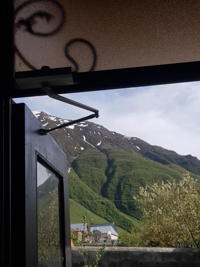 Отель Cozy House Kazbegi Экстерьер фото